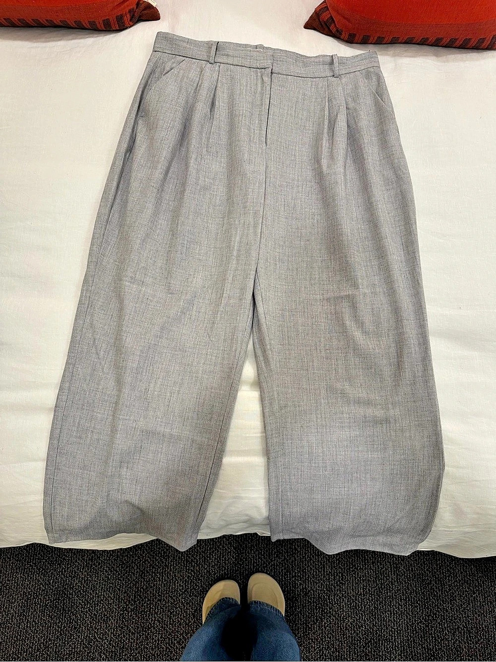 Abercrombie & Fitch The A&F Sloane Tailored Pant Wide Leg Gray Waist 34